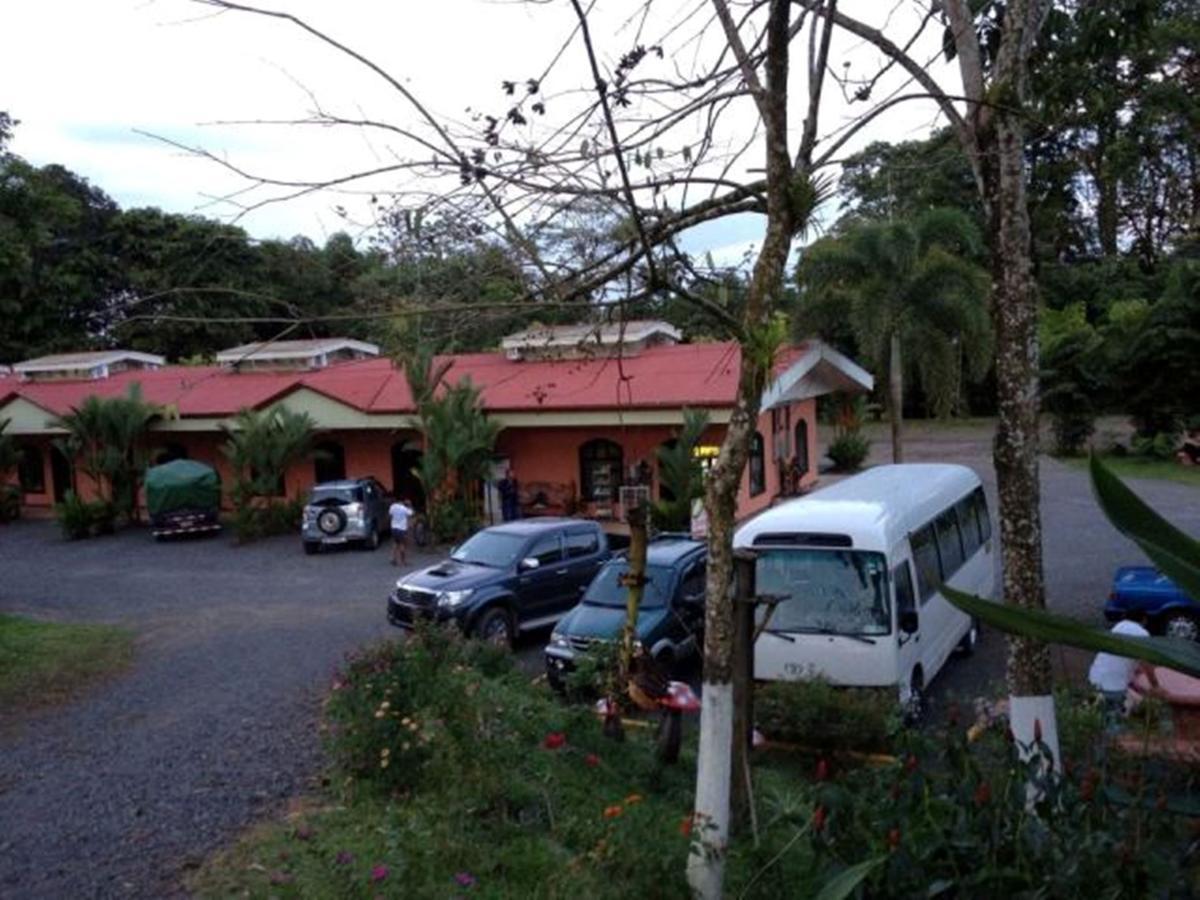 Hotel Vista Al Tortuguero Cariari  Екстериор снимка