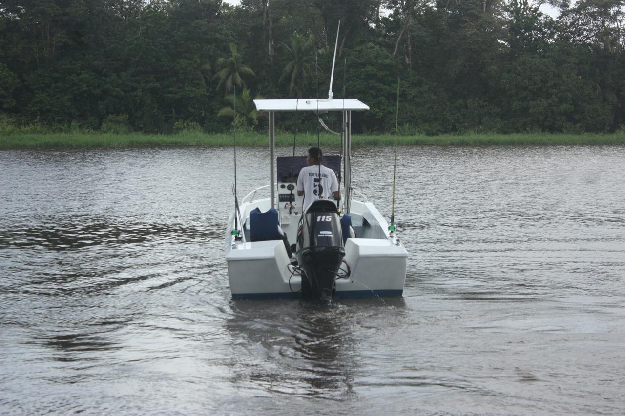 Hotel Vista Al Tortuguero Cariari  Екстериор снимка