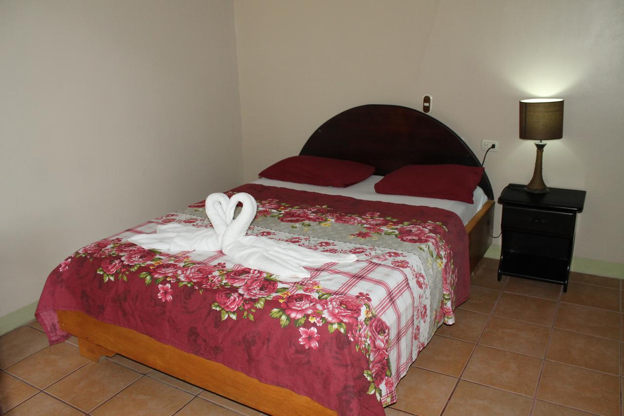 Hotel Vista Al Tortuguero Cariari  Екстериор снимка