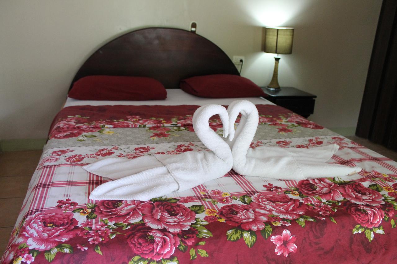 Hotel Vista Al Tortuguero Cariari  Екстериор снимка